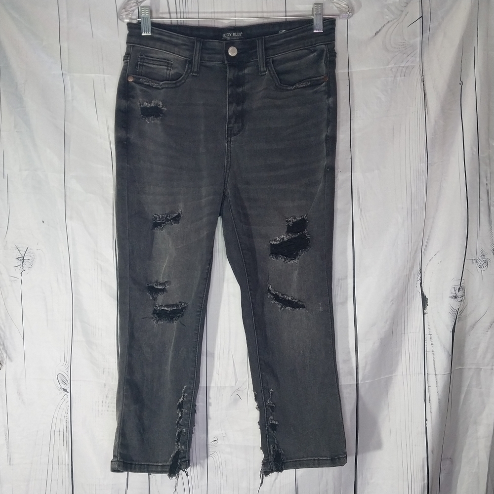 Judy Blue Distressed Grunge Edgy Skinny Fit Capri Jeans